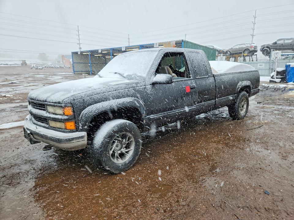 Auction sale of the 1998 Chevrolet Gmt-400, vin: 1GCGK29J9WE196161, lot number: 41820266