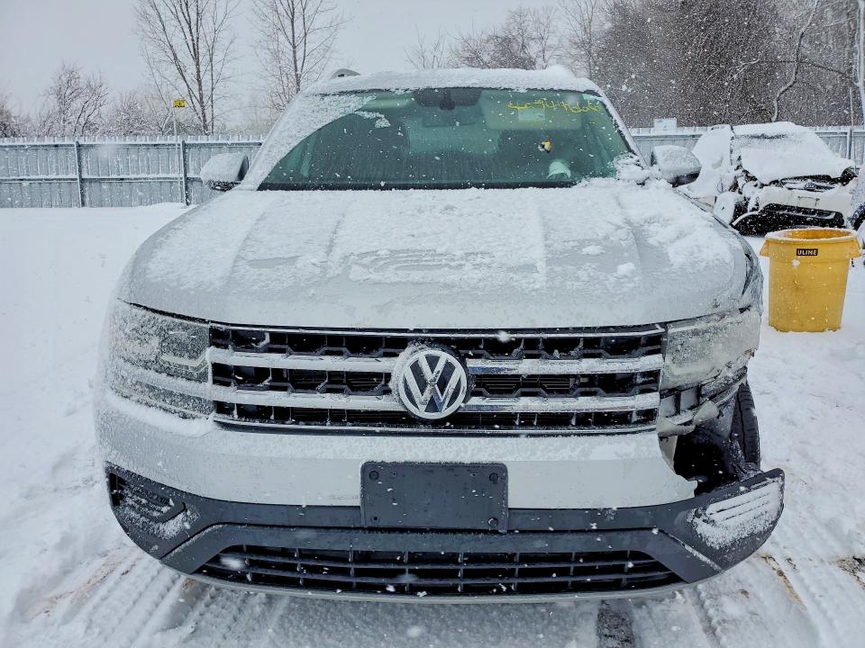 45744666 :رقم المزاد ، 1V2HR2CA1JC521834 vin ، 2018 Volkswagen Atlas مزاد بيع