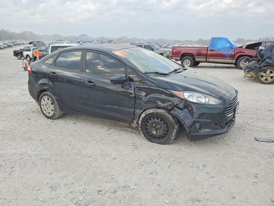 47582906 :رقم المزاد ، 3FADP4AJ2GM206008 vin ، 2016 Ford Fiesta مزاد بيع