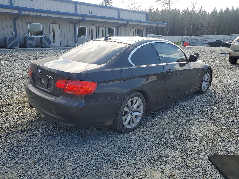 Продажа на аукционе авто 2012 Bmw 328, vin: WBAKE3C58CE770163, номер лота: 41717856