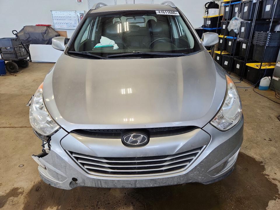 Продажа на аукционе авто 2012 Hyundai Tucson, vin: KM8JUCAC0CU439467, номер лота: 41611686