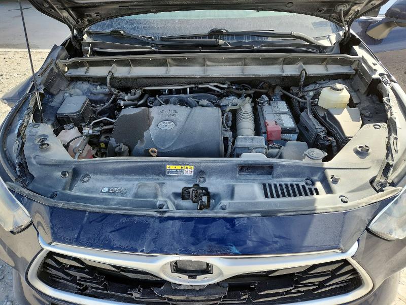 Продажа на аукционе авто 2022 Toyota Highlander, vin: 5TDGZRBH9NS163990, номер лота: 46156866