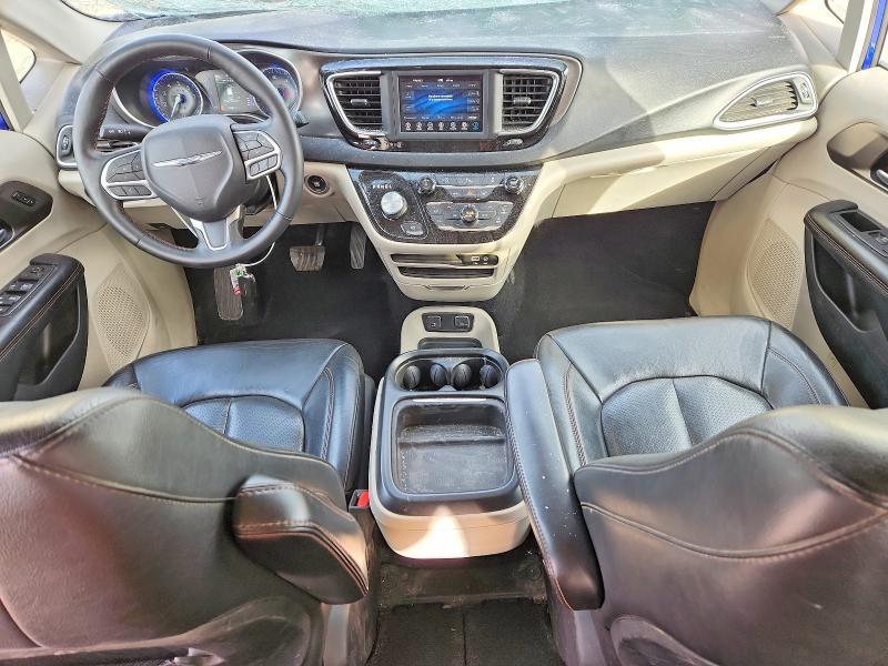 47000446 :رقم المزاد ، 2C4RC1BG7LR105627 vin ، 2020 Chrysler Pacifica مزاد بيع