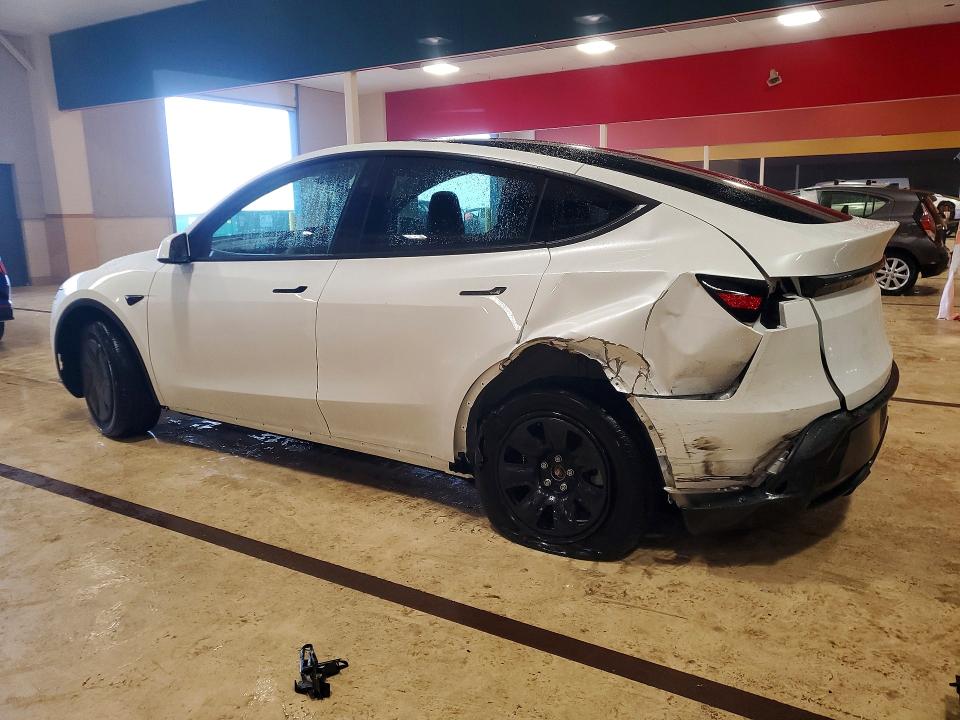 Продажа на аукционе авто 2026 Tesla Model Y, vin: 7SAYGDED4TA598200, номер лота: 46194536
