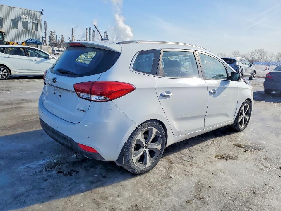 Продажа на аукционе авто 2014 Kia Rondo, vin: KNAHU8A32E7053454, номер лота: 79532745