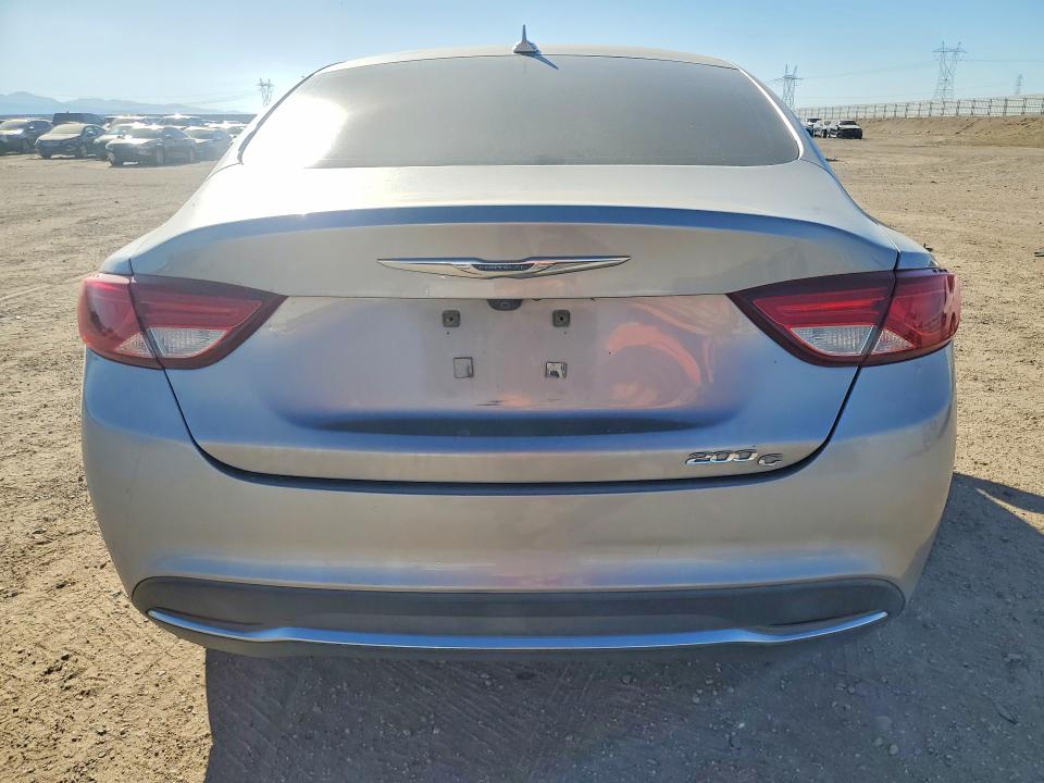 46876796 :رقم المزاد ، 1C3CCCCB3GN190221 vin ، 2016 Chrysler 200 مزاد بيع