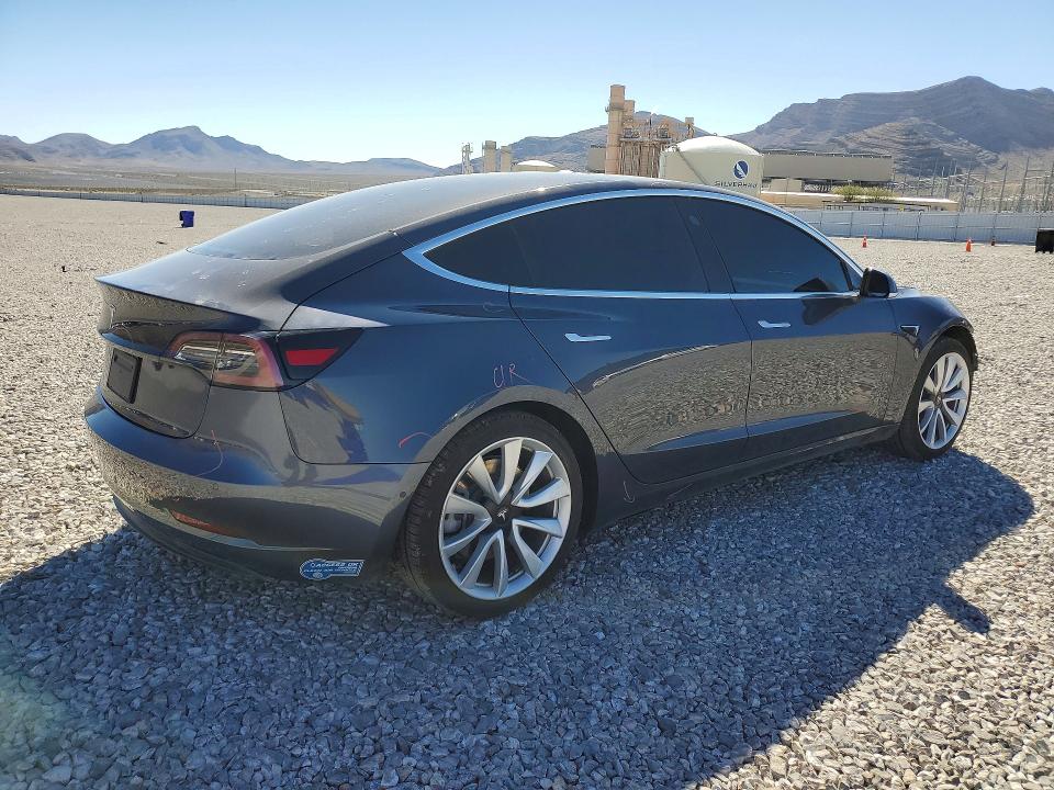 2020 Tesla Model 3 მანქანა იყიდება აუქციონზე, vin: 5YJ3E1EA0LF806156, აუქციონის ნომერი: 46137966