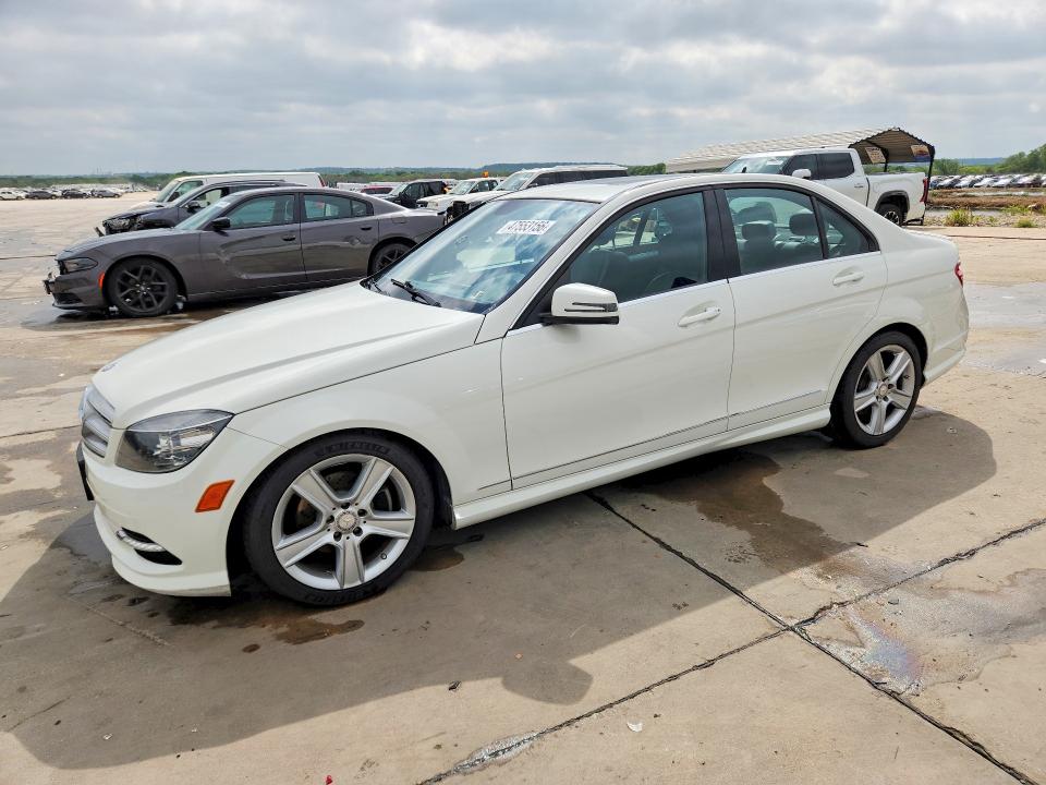 Продажа на аукционе авто 2011 Mercedes-benz C, vin: WDDGF8BBXBR148459, номер лота: 47553156