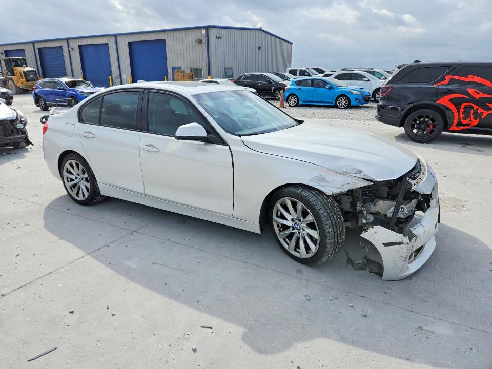 79669575 :رقم المزاد ، WBA3C1G56DNN93848 vin ، 2013 Bmw 328 مزاد بيع