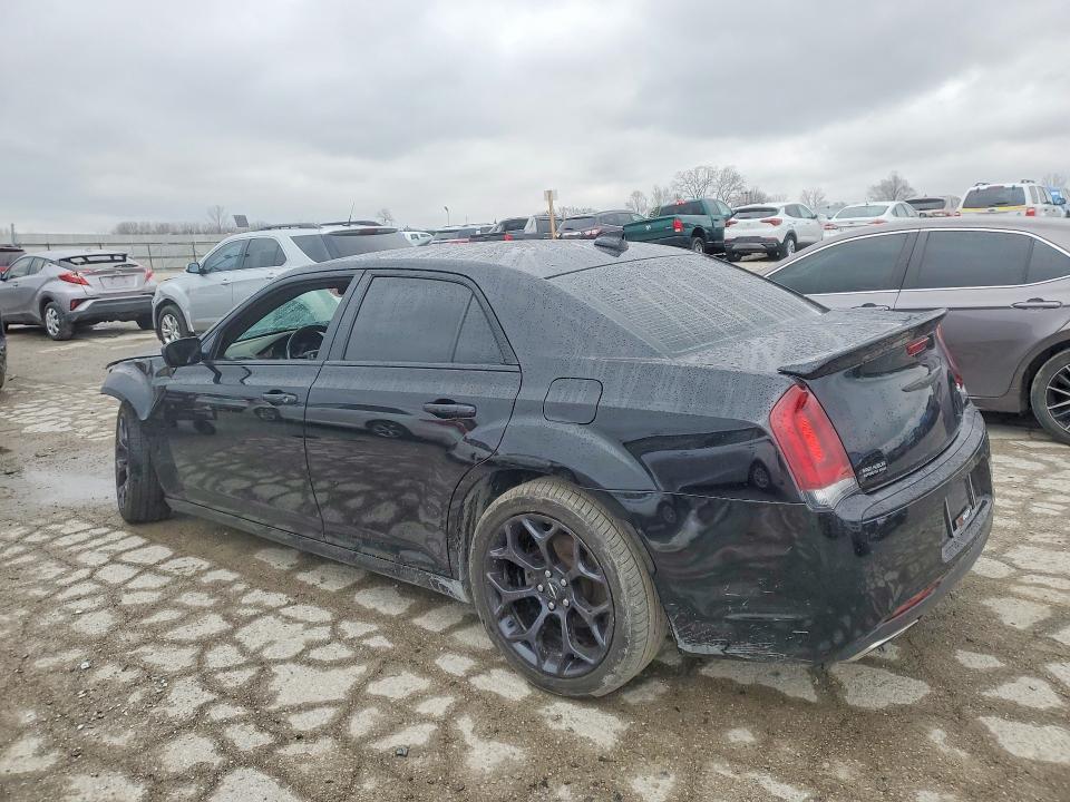 Продаж на аукціоні авто 2019 Chrysler 300, vin: 2C3CCABG0KH697922, номер лоту: 47783526