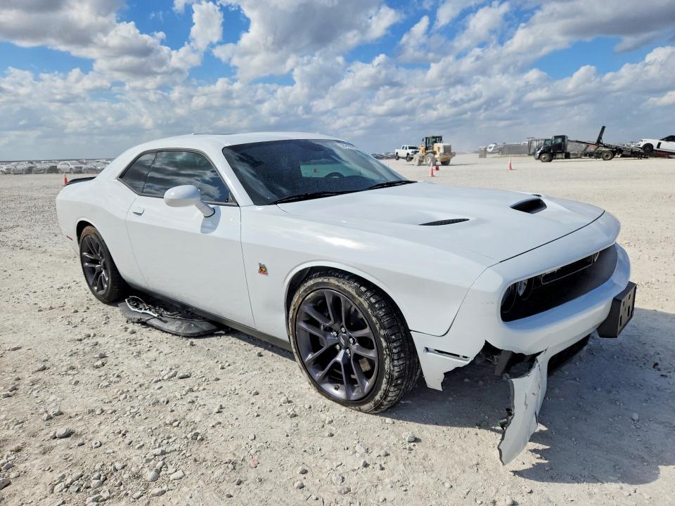 41619776 :رقم المزاد ، 2C3CDZFJ1PH653341 vin ، 2023 Dodge Challenger مزاد بيع