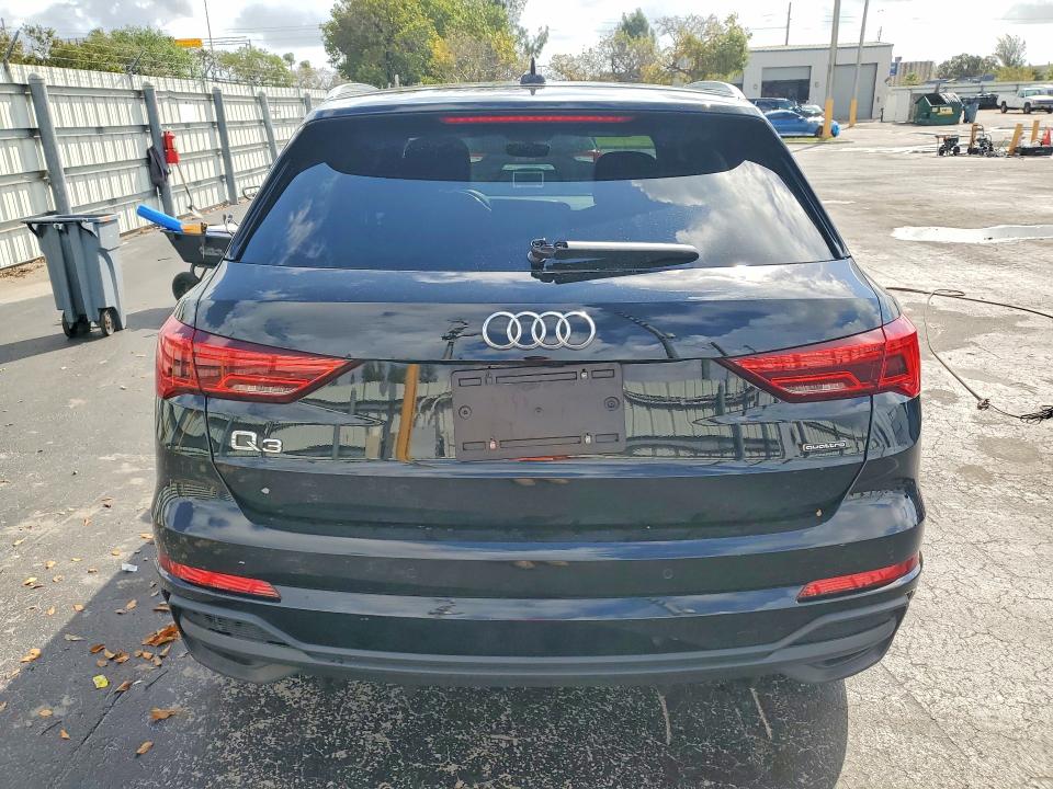 Продажа на аукционе авто 2023 Audi Q3, vin: WA1DECF31P1090537, номер лота: 46261786