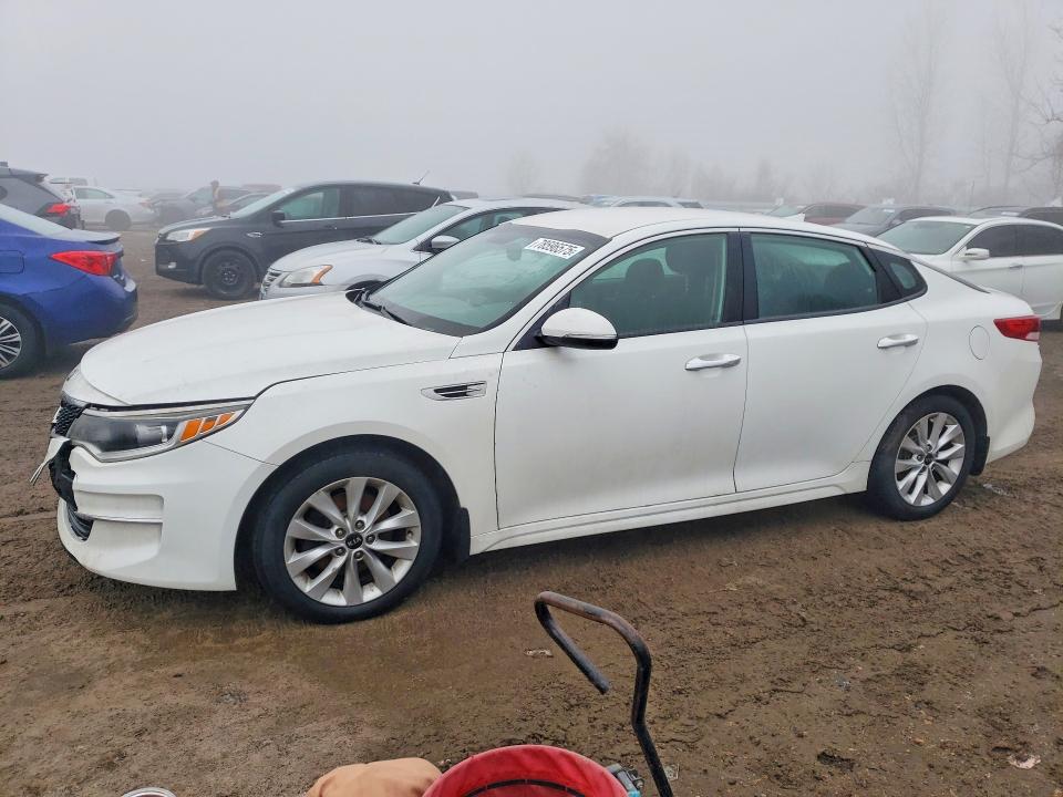 Продаж на аукціоні авто 2016 Kia Optima, vin: 5XXGT4L39GG087649, номер лоту: 78596575