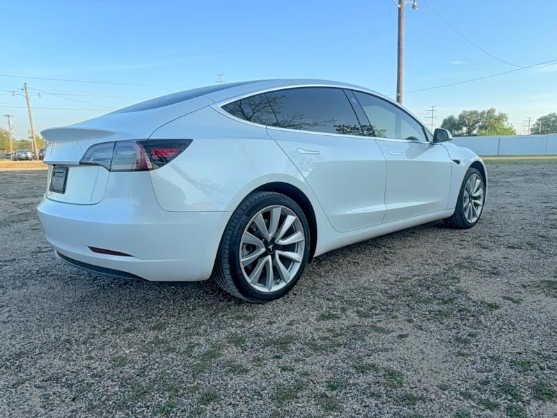 2020 Tesla Model 3 მანქანა იყიდება აუქციონზე, vin: 5YJ3E1EA3LF616075, აუქციონის ნომერი: 47659086
