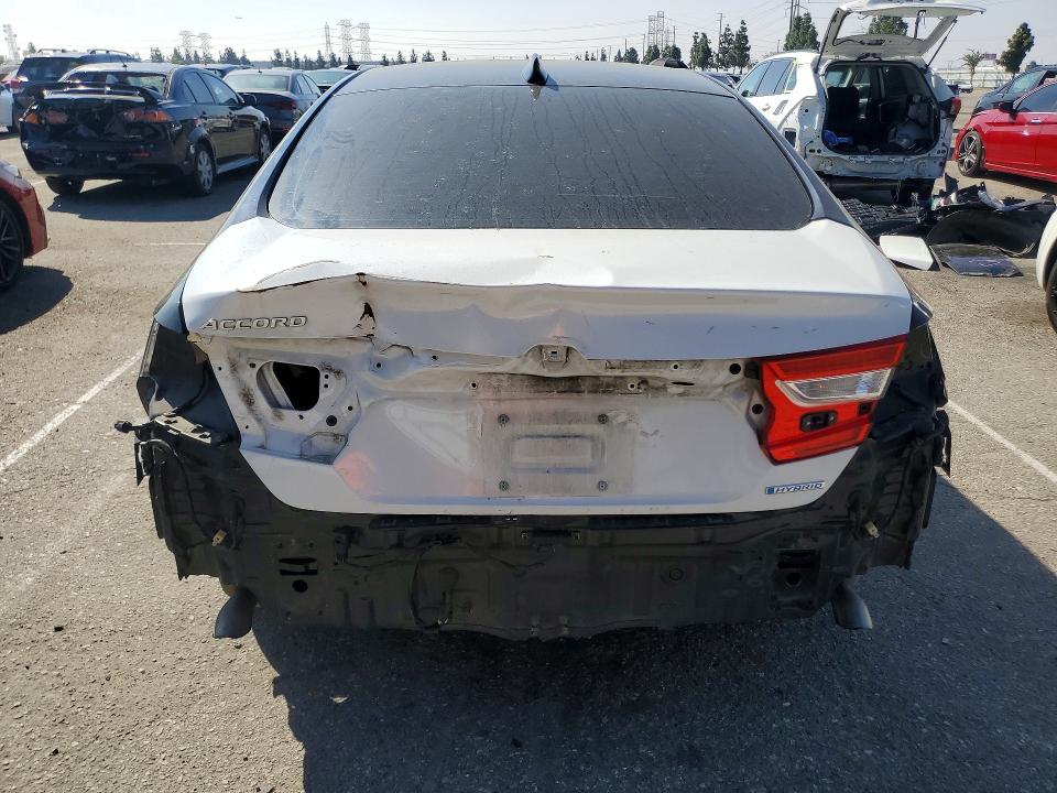 41759076 :رقم المزاد ، 1HGCV1F43JA122959 vin ، 2018 Honda Accord مزاد بيع