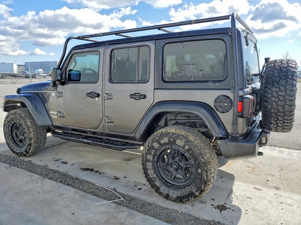 79676705 :رقم المزاد ، 1C4HJXDGXJW198987 vin ، 2018 Jeep Wrangler Unlimited مزاد بيع