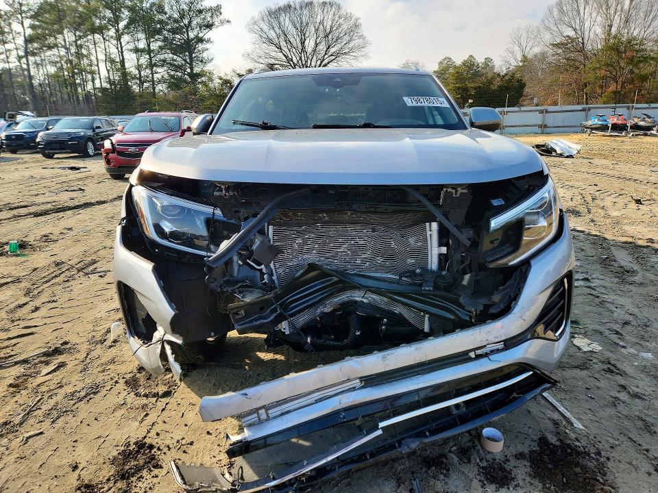 Продажа на аукционе авто 2024 Volkswagen Atlas Cross Sport, vin: 1V2FE2CA8RC214790, номер лота: 79878015