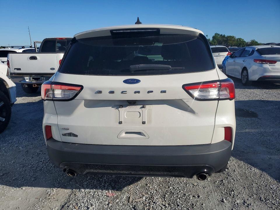 2022 Ford Escape მანქანა იყიდება აუქციონზე, vin: 1FMCU0G64NUB88416, აუქციონის ნომერი: 46467396