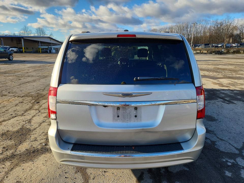 2011 Chrysler Town & Country მანქანა იყიდება აუქციონზე, vin: 2A4RR5DG4BR797406, აუქციონის ნომერი: 46345456