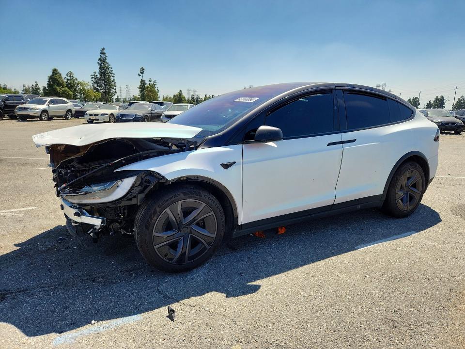47360096 :رقم المزاد ، 7SAXCDE58TF473123 vin ، 2026 Tesla Model X مزاد بيع