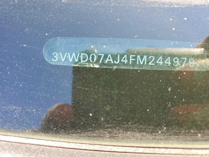 47814876 :رقم المزاد ، 3VWD07AJ4FM244979 vin ، 2015 Volkswagen Jetta مزاد بيع