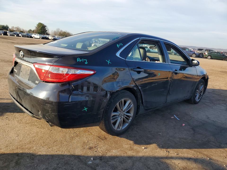 Aukcja sprzedaży 2015 Toyota Camry, vin: 4T1BF1FK5FU076848, numer aukcji: 79472395