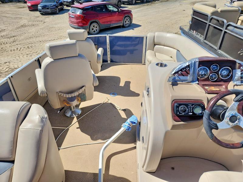 45999636 :رقم المزاد ، JBC74795H112 vin ، 2012 Yama F150tlr مزاد بيع