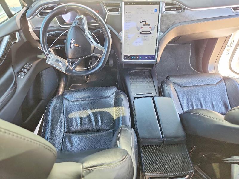 46890346 :رقم المزاد ، 5YJXCBE26GF021314 vin ، 2016 Tesla Model X مزاد بيع