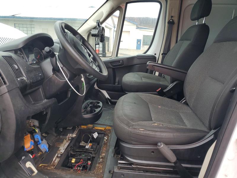 74589305 :رقم المزاد ، 3C6TRVCG1JE138977 vin ، 2018 Ram Promaster 2500 مزاد بيع