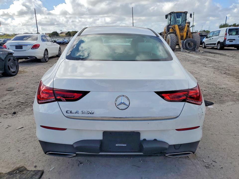 79720105 :رقم المزاد ، W1K5J4GB1MN217573 vin ، 2021 Mercedes-benz Cla مزاد بيع
