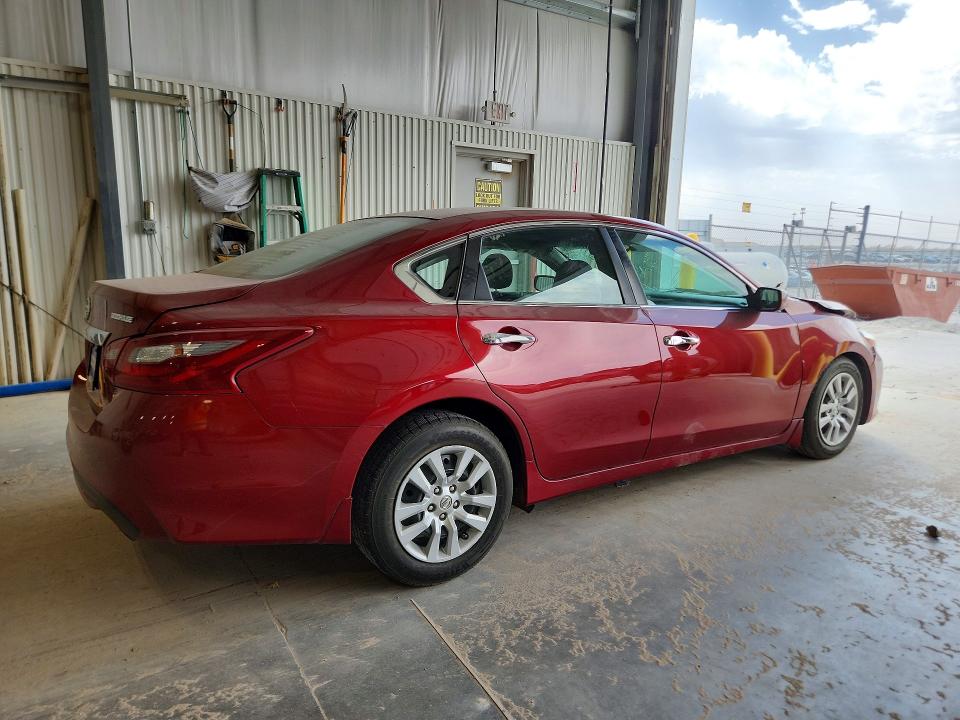 2018 Nissan Altima მანქანა იყიდება აუქციონზე, vin: 1N4AL3AP4JC131432, აუქციონის ნომერი: 47605166