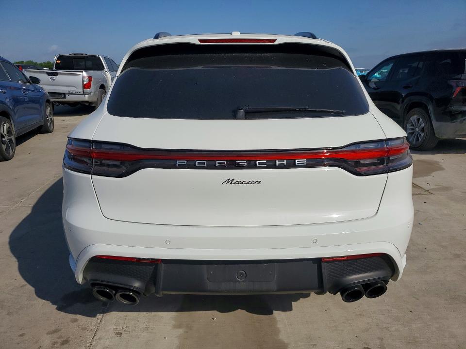 2024 Porsche Macan მანქანა იყიდება აუქციონზე, vin: WP1AA2A53RLB10316, აუქციონის ნომერი: 47763426