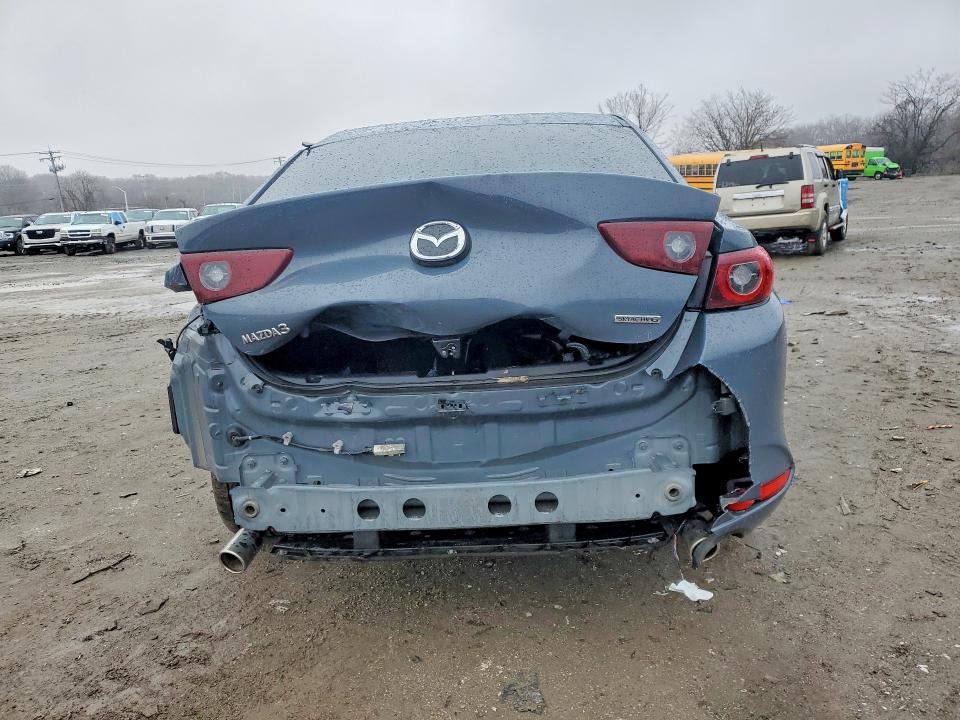 79117145 :رقم المزاد ، 3MZBPACM2PM377748 vin ، 2023 Mazda 3 مزاد بيع