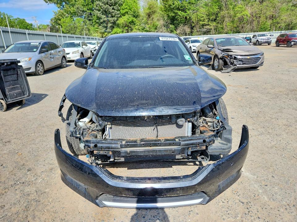 47327776 :رقم المزاد ، 1HGCR2F56FA258352 vin ، 2015 Honda Accord مزاد بيع