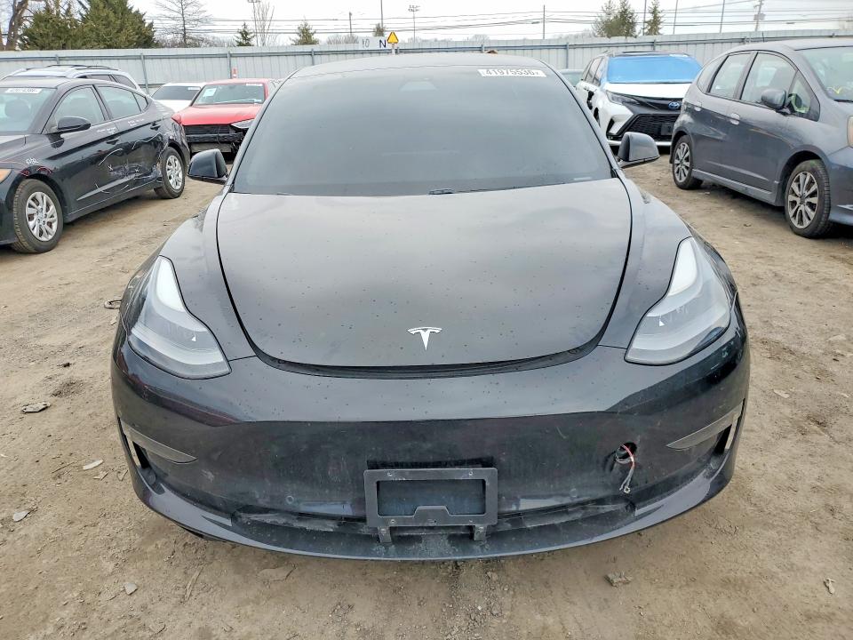 41975536 :رقم المزاد ، 5YJ3E1EB3MF858732 vin ، 2021 Tesla Model 3 مزاد بيع