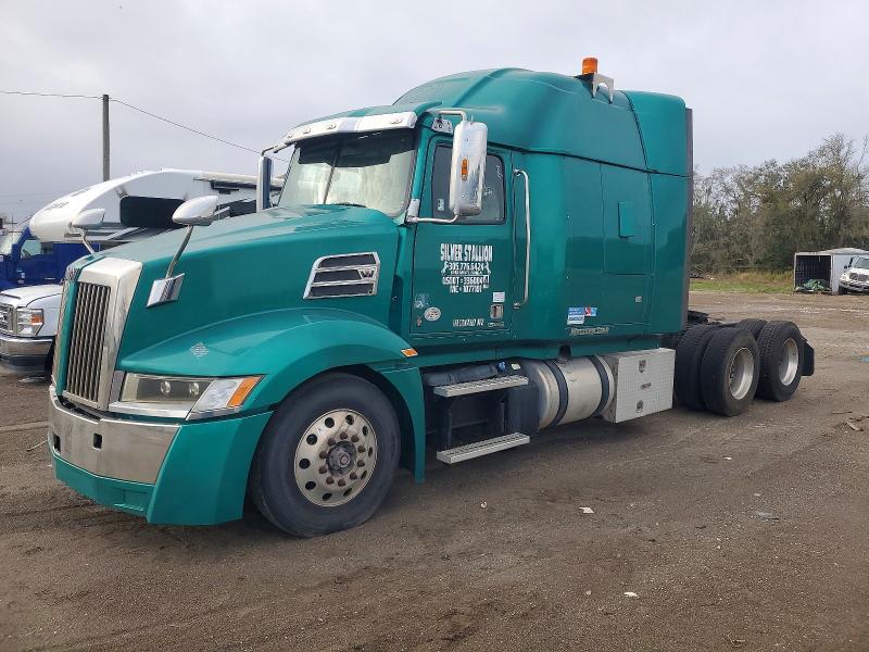 45556846 :رقم المزاد ، 5KJJBHDV5HLJG9474 vin ، 2017 Western Star/auto Car 5700 مزاد بيع
