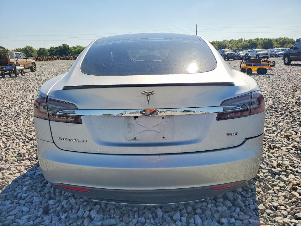 2013 Tesla Model S მანქანა იყიდება აუქციონზე, vin: 5YJSA1DP7DFP13116, აუქციონის ნომერი: 47506846