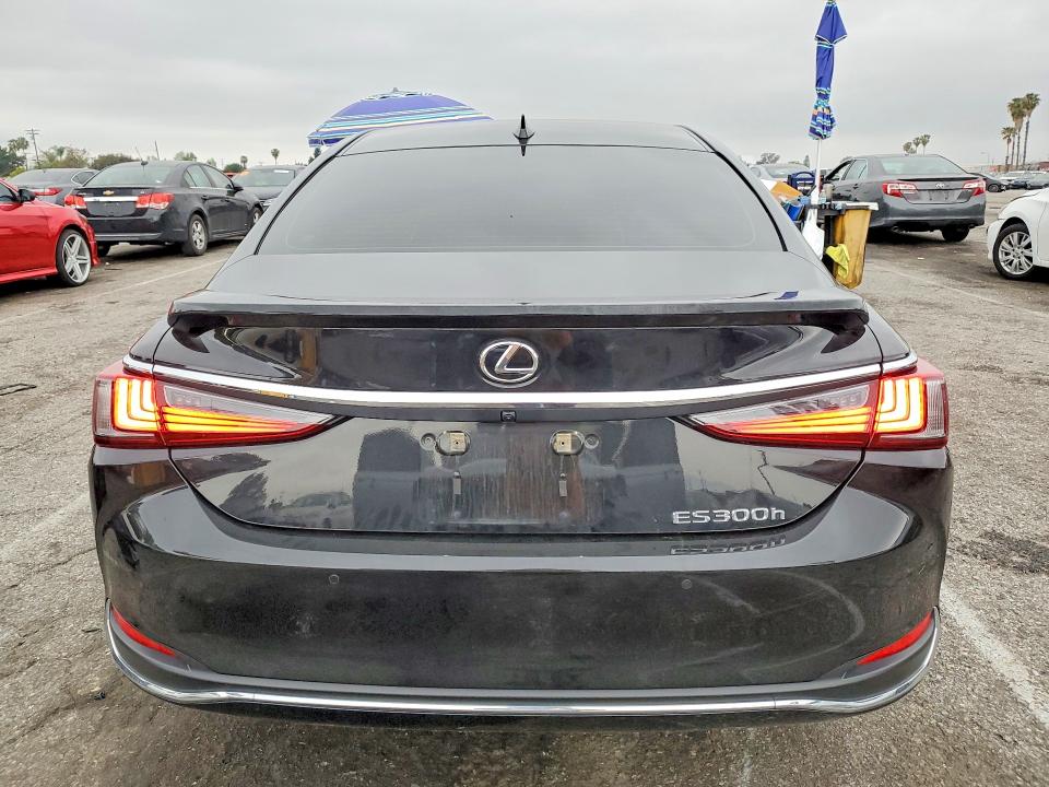 48108526 :رقم المزاد ، 58ADA1C17SU067428 vin ، 2025 Lexus Es 300h مزاد بيع