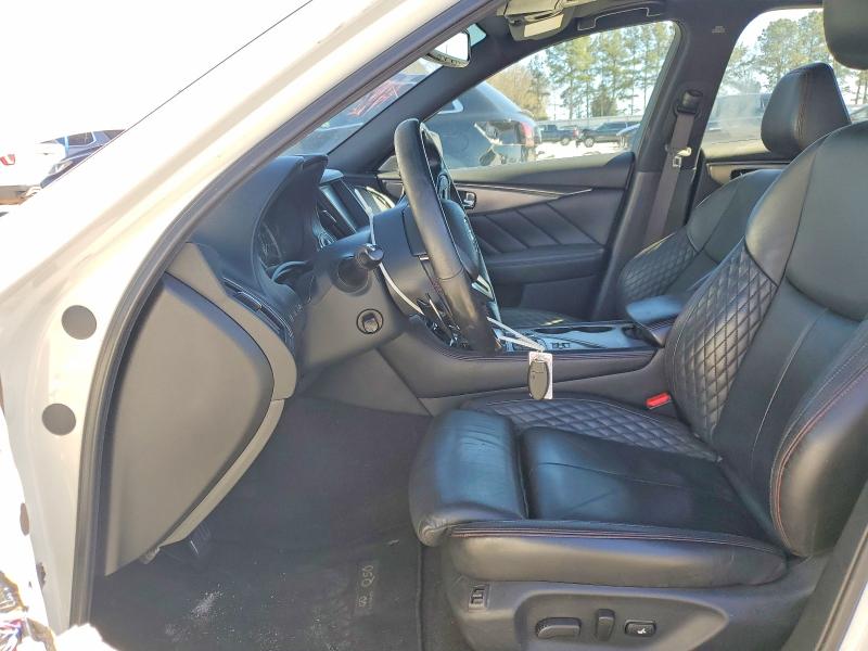 45851756 :رقم المزاد ، JN1FV7AP4JM460873 vin ، 2018 Infiniti Q50 مزاد بيع