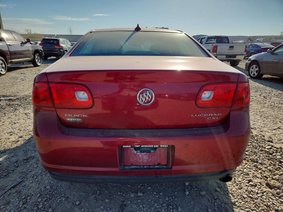 47449136 :رقم المزاد ، 1G4HJ5EM3BU147204 vin ، 2011 Buick Lucerne مزاد بيع