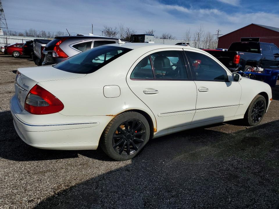 79584035 :رقم المزاد ، WDBUF92X68B337432 vin ، 2008 Mercedes Benz E مزاد بيع