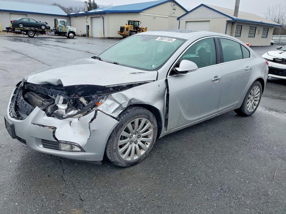 78651765 :رقم المزاد ، 2G4GS5EKXC9126131 vin ، 2012 Buick Regal مزاد بيع