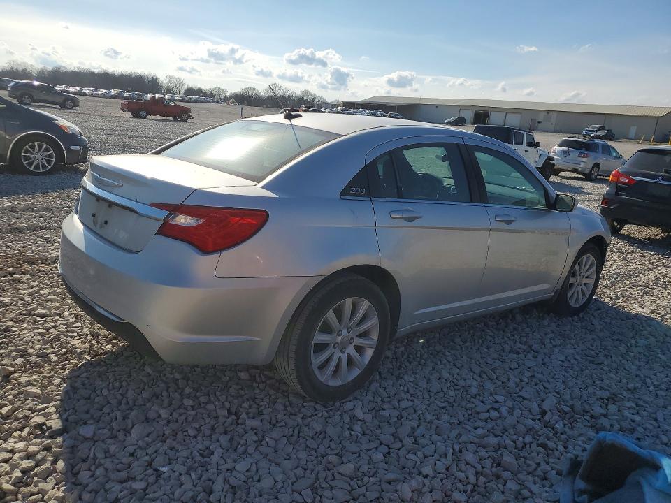2012 Chrysler 200 მანქანა იყიდება აუქციონზე, vin: 1C3CCBBBXCN267575, აუქციონის ნომერი: 79727255