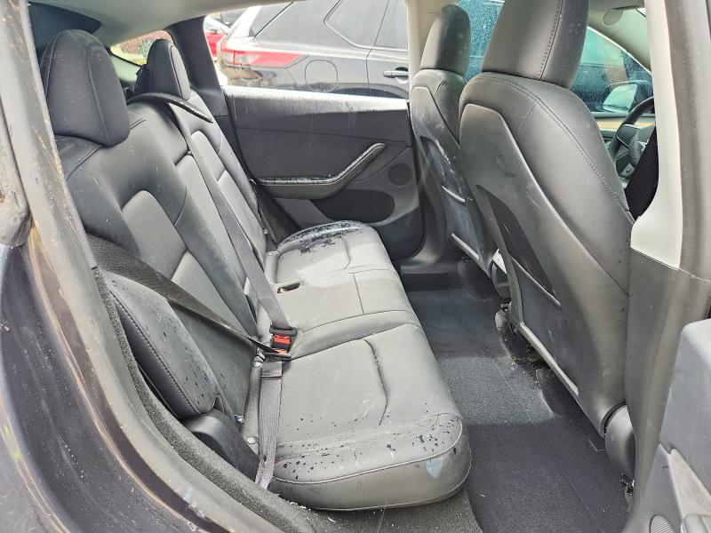 41786896 :رقم المزاد ، 7SAYGDEE3SA361432 vin ، 2025 Tesla Model Y مزاد بيع