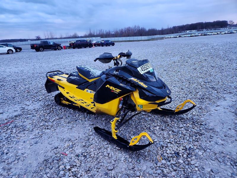 45529706 :رقم المزاد ، 2BPSMYSH3SV000007 vin ، 2025 Ski Doo 850 Mxz Xrs 137 1.25 مزاد بيع