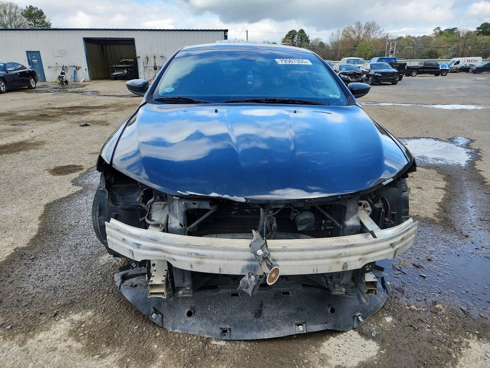 Продажа на аукционе авто 2017 Chrysler 200, vin: 1C3CCCAB7HN505302, номер лота: 79567355