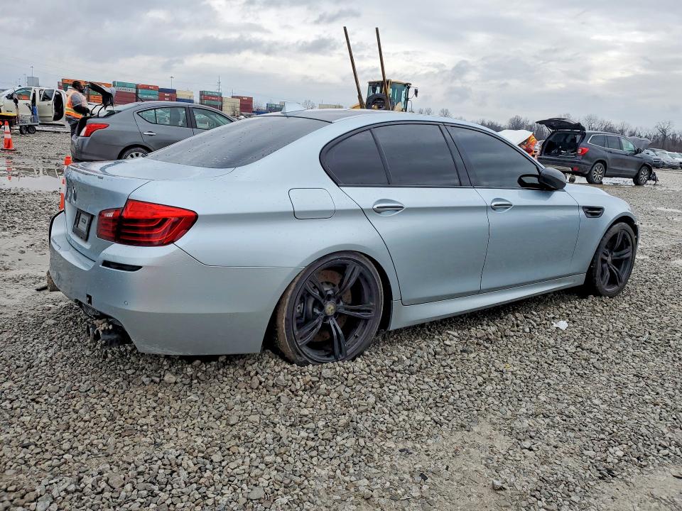2016 Bmw M5 მანქანა იყიდება აუქციონზე, vin: WBSFV9C58GG343480, აუქციონის ნომერი: 78700265
