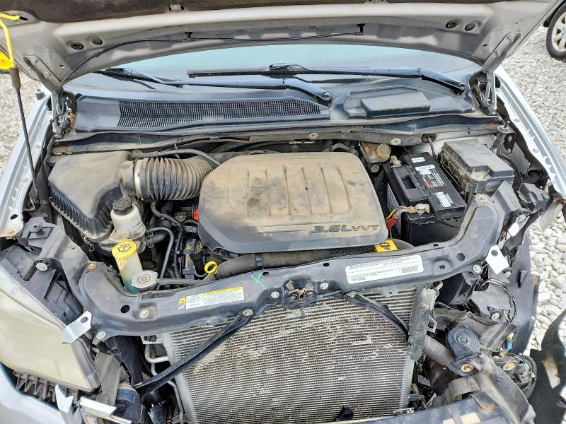 47063226 :رقم المزاد ، 2A4RR8DGXBR611448 vin ، 2011 Chrysler Town & Country مزاد بيع