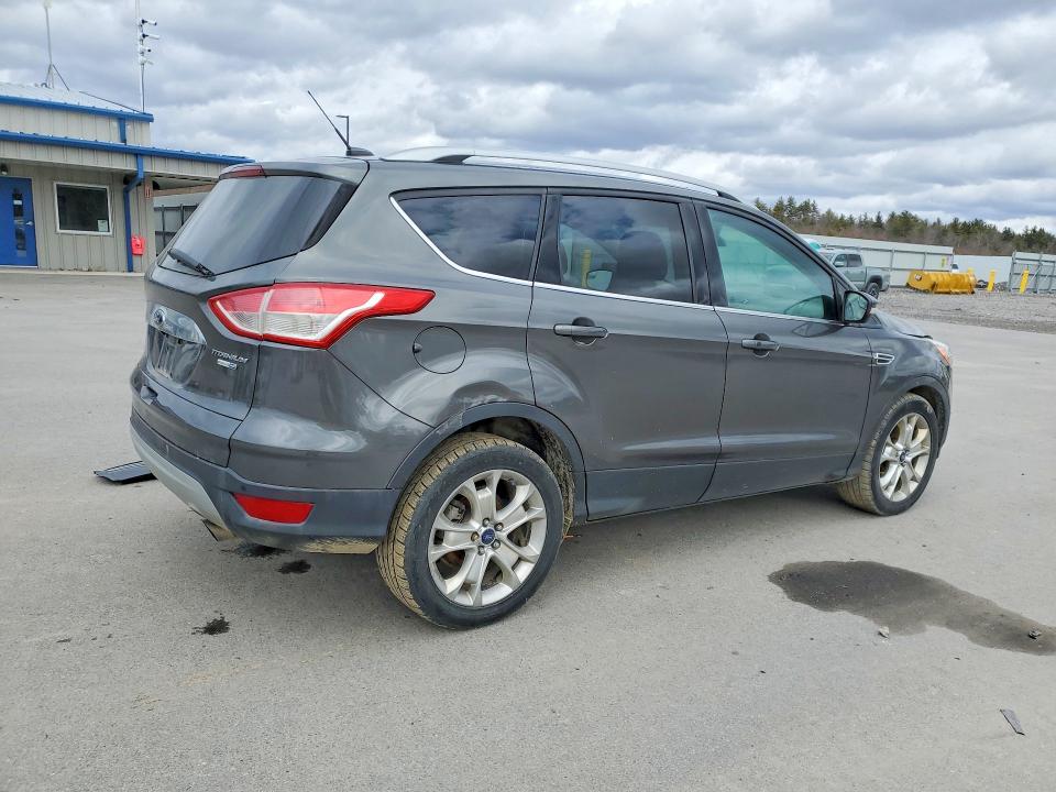 Продажа на аукционе авто 2016 Ford Escape, vin: 1FMCU9J91GUA00848, номер лота: 46360866