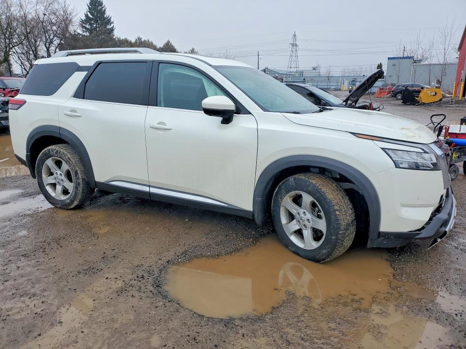 41881196 :رقم المزاد ، 5N1DR3DFXRC207204 vin ، 2024 Nissan Pathfinder مزاد بيع